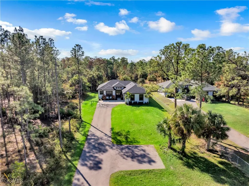 2844 37th Avenue Ne, Naples, FL 34120 - Image #1