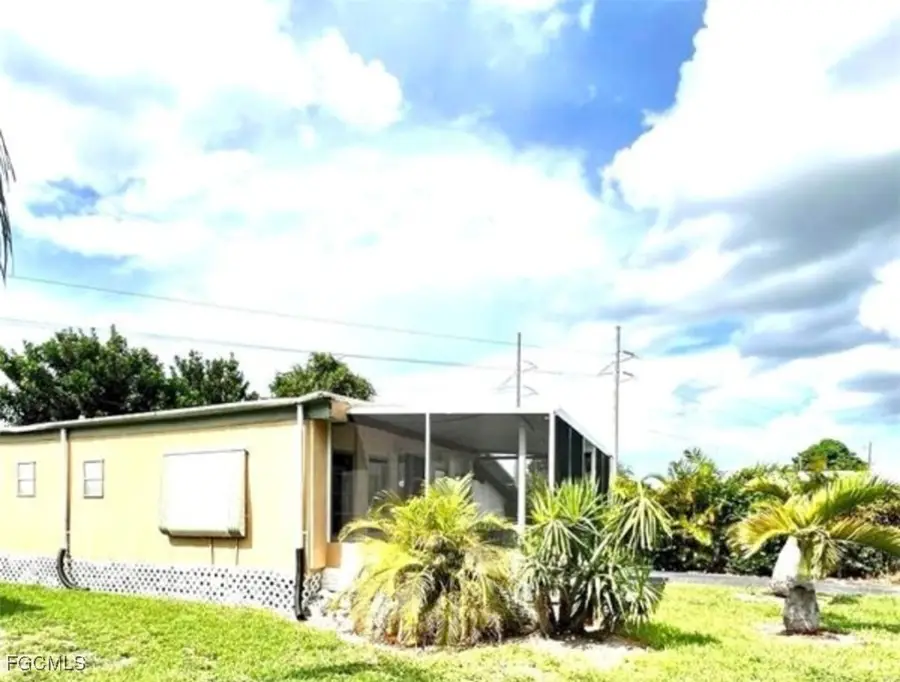 265 Fireball Lane, North Fort Myers, FL 33917 - Image #2