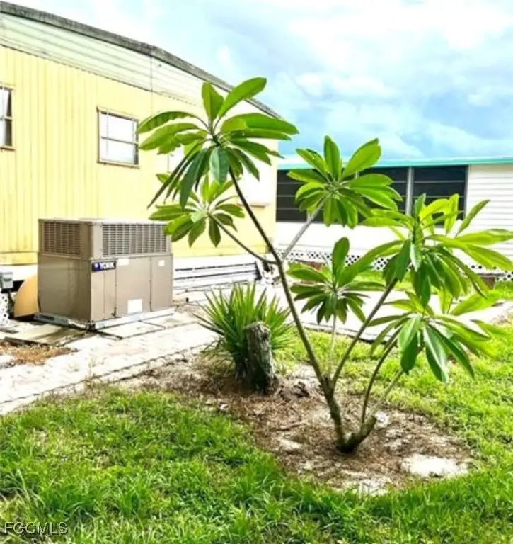 265 Fireball Lane, North Fort Myers, FL 33917 - Image #3
