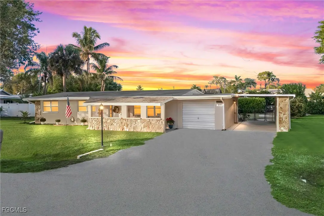 2249 Ephraim Avenue, Fort Myers, FL 33907 - Image #1
