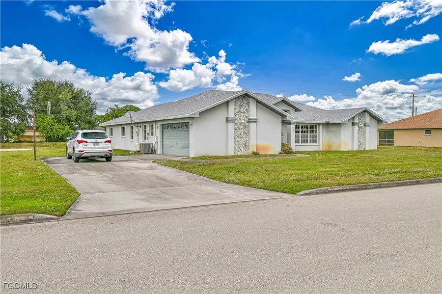 208 Danby Road, Lehigh Acres, FL 33936 - Image #2