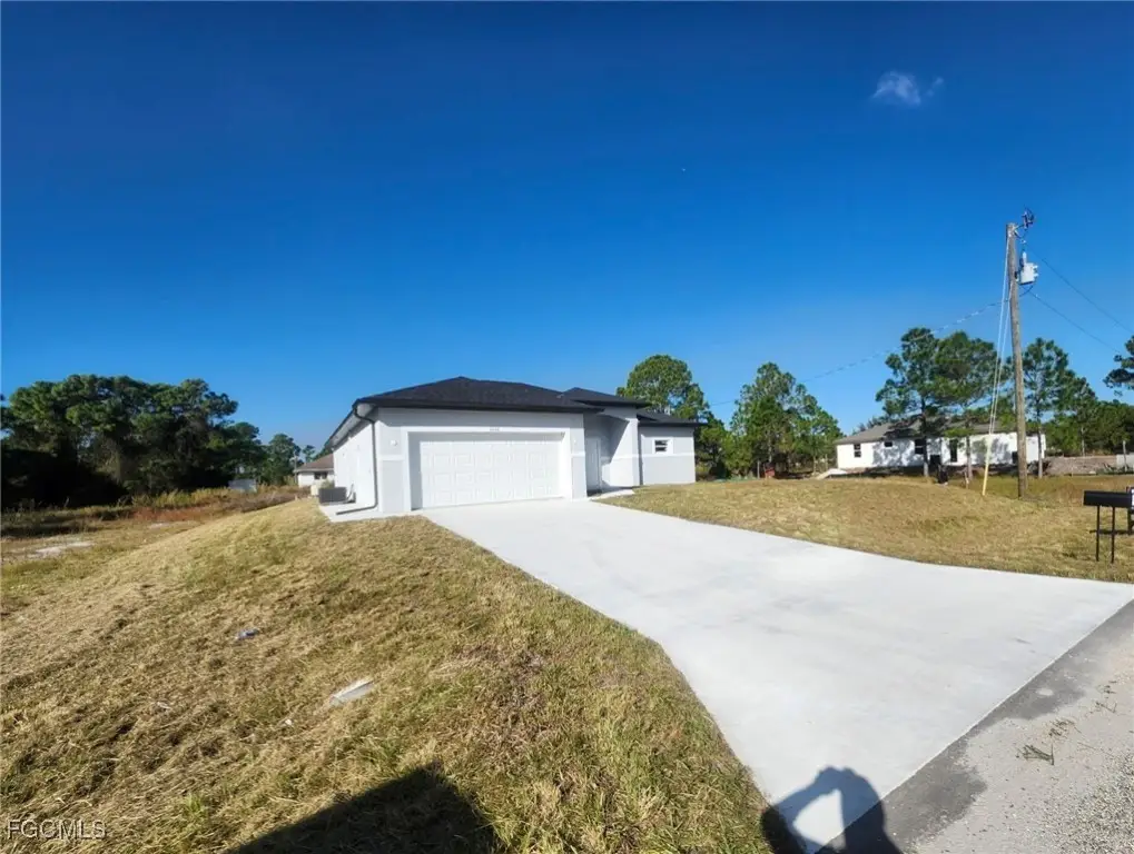 1046 Marshall Avenue S, Lehigh Acres, FL 33974 - Image #1