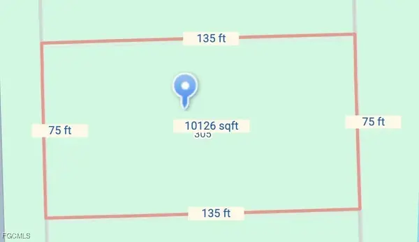 305 Charles Duke Place, Labelle, FL 33935