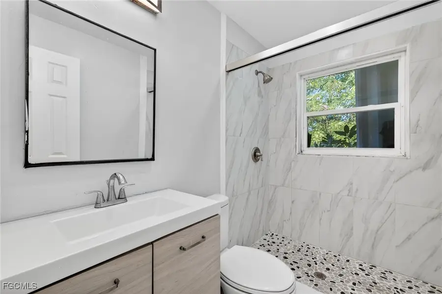 3067 Royal Palm Avenue, Fort Myers, FL 33901 - Image #3