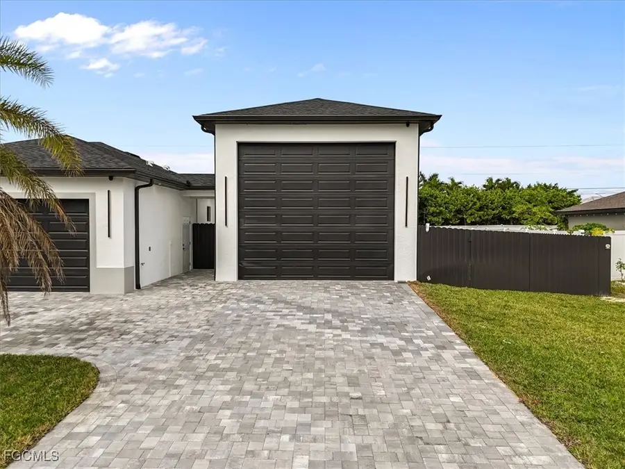 607 NW 7th Street, Cape Coral, FL 33993 - Image #3