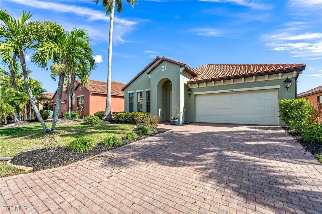 12154 Country Day Circle, Fort Myers, FL 33913 - Image #1