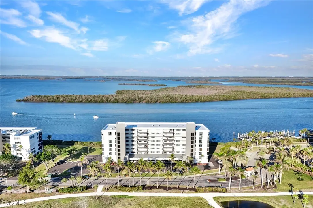 4203 Bay Beach Lane #5E, Fort Myers Beach, FL 33931 - Image #1