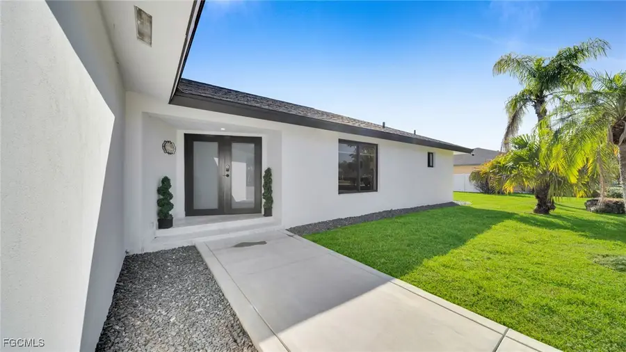 2851 SE 19th Place, Cape Coral, FL 33904 - #3