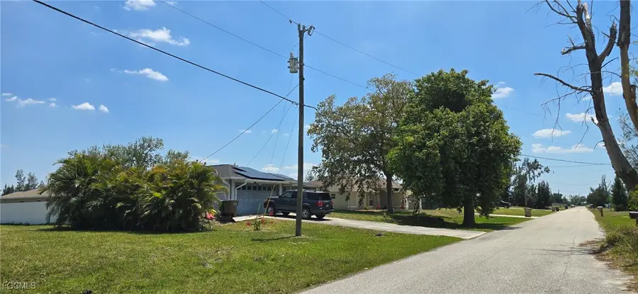 1153 NW 28th Avenue, Cape Coral, FL 33993 - Image #3