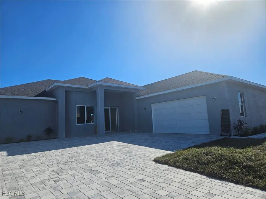 2813 NE 6th Avenue, Cape Coral, FL 33909 - Image #2