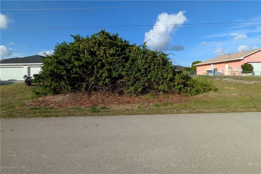 2806 39th Street Sw, Lehigh Acres, FL 33976 - #3