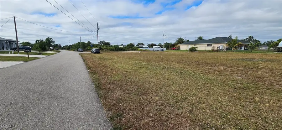 Corner Lot, Lehigh Acres, FL 33974 - Image #3