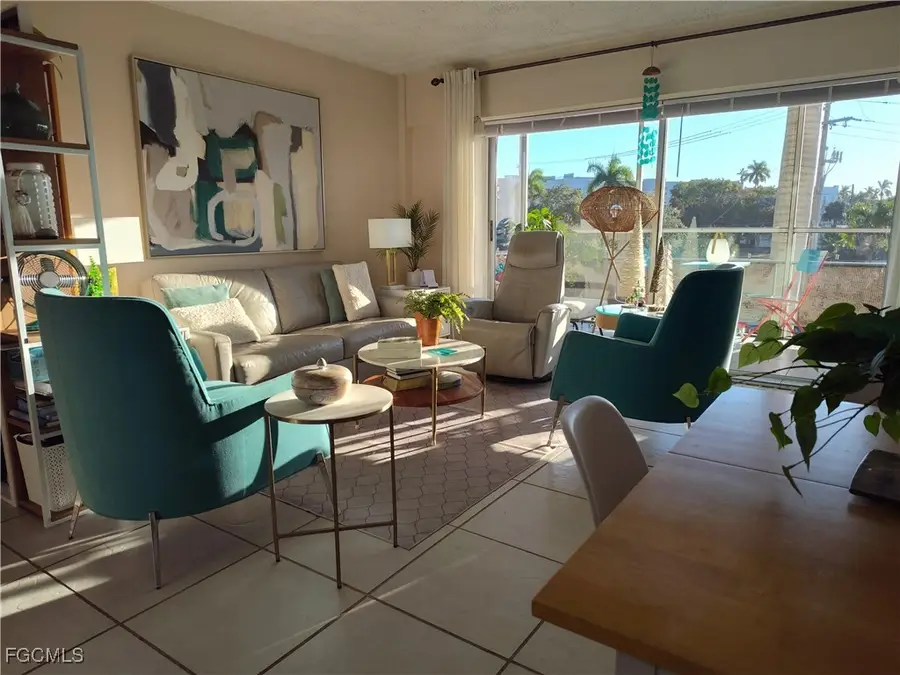 2350 W 1st Street #203, Fort Myers, FL 33901 - Image #2