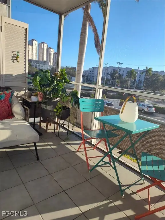 2350 W 1st Street #203, Fort Myers, FL 33901 - Image #3