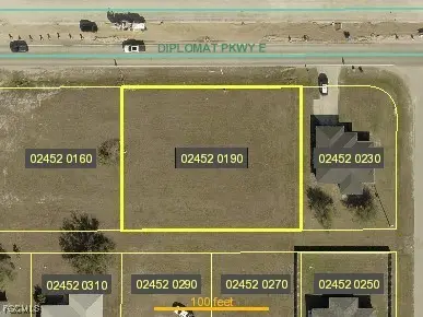 528 Diplomat Parkway E, Cape Coral, FL 33909 - Image #2