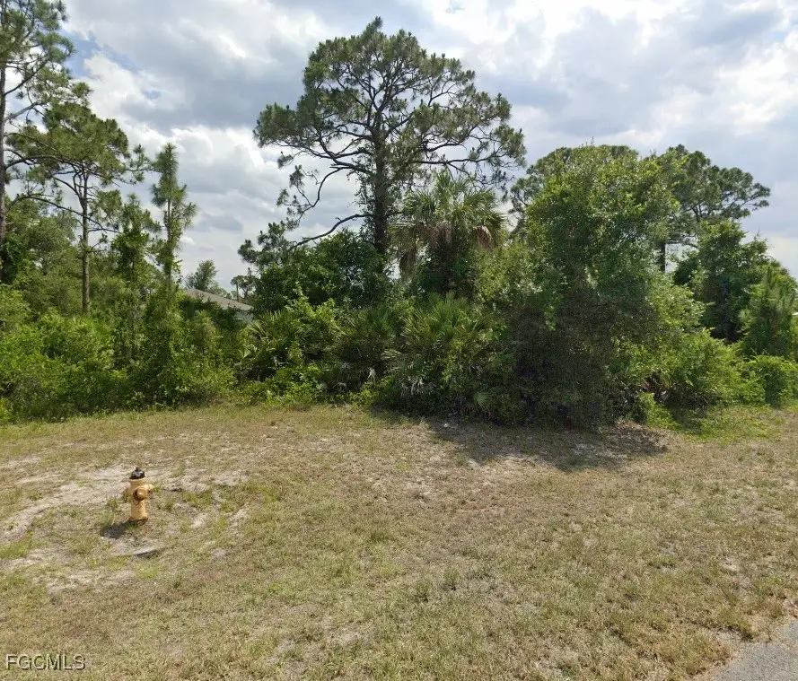 5006 N Dogwood Circle, Labelle, FL 33935 - Image #2