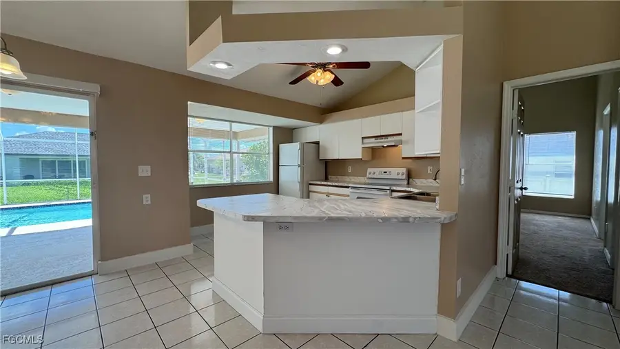 505 SW 9th Avenue, Cape Coral, FL 33991 - Image #2