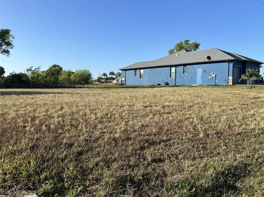 2112 NE 27th Terrace, Cape Coral, FL 33909 - Image #2