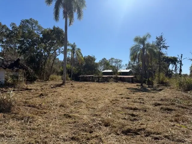 18226 Palm Beach Boulevard, Alva, FL 33920 - Image #2