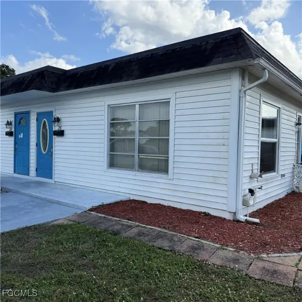 26 Hamlin Court, Lehigh Acres, FL 33936