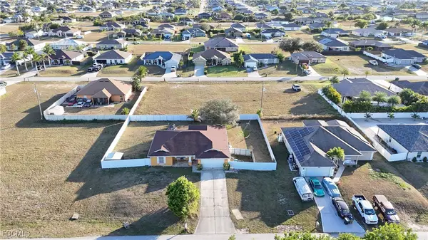 522 NW 21st Terrace, Cape Coral, FL 33993