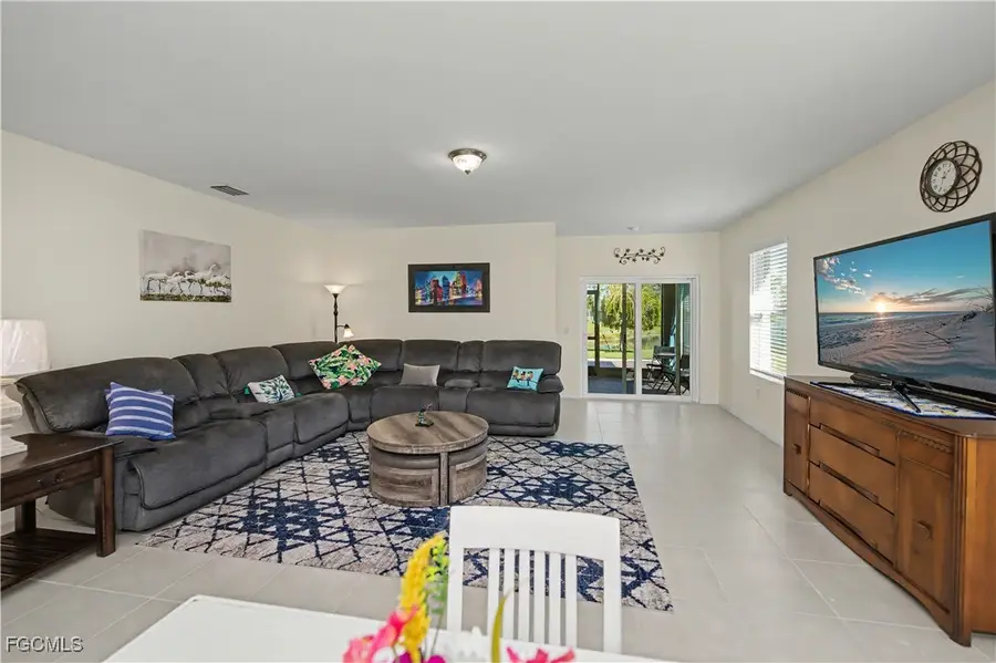 3313 Acapulco Circle, Cape Coral, FL 33909 - Image #3