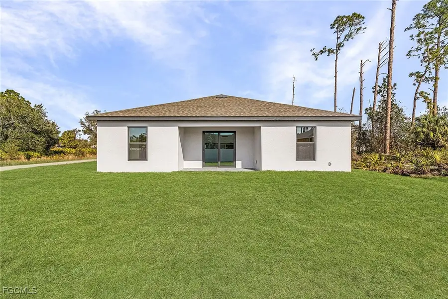 424 Parkdale Boulevard, Lehigh Acres, FL 33974 - #3