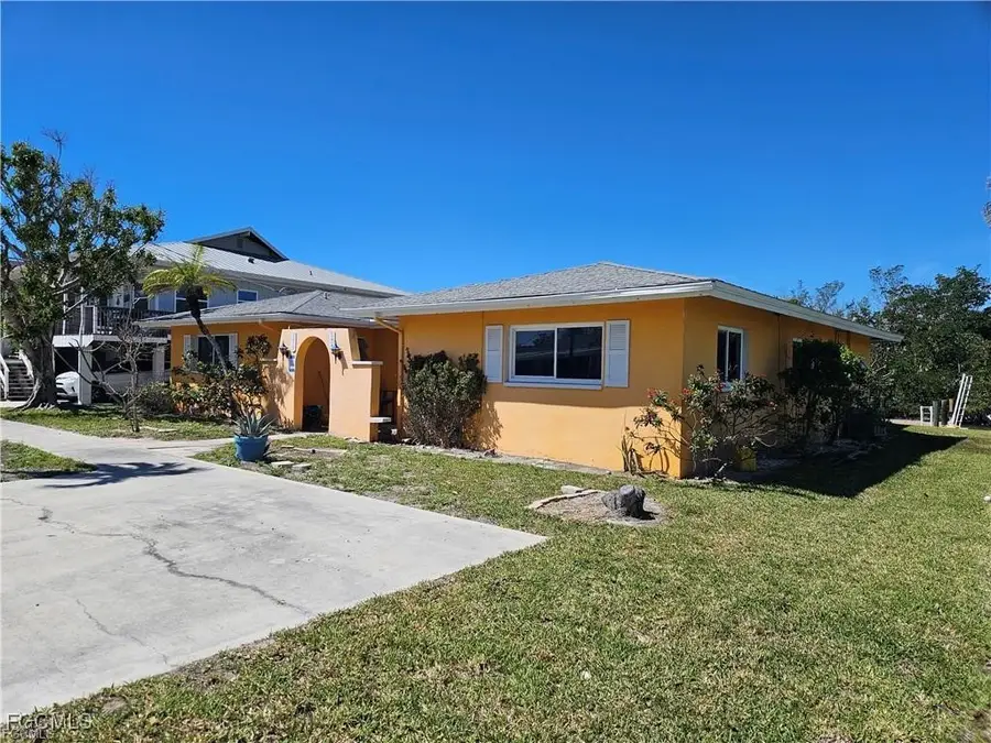 175 Tropical Shores Way #177, Fort Myers Beach, FL 33931 - Image #2