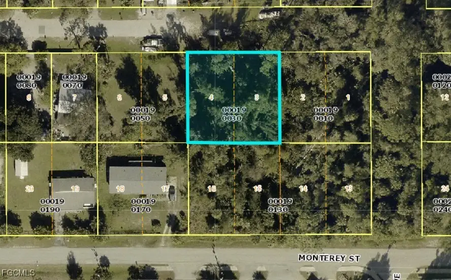 437 Santa Cruz Street, North Fort Myers, FL 33903 - Image #1