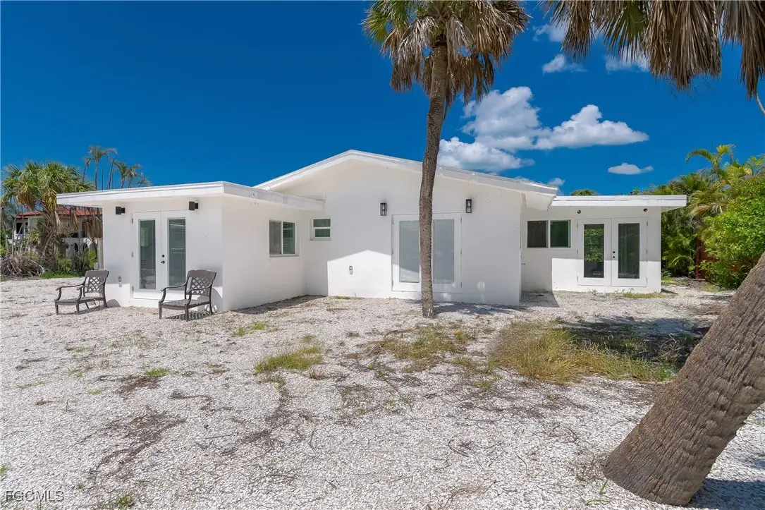 450 Birdsong Place, Sanibel, FL 33957 - Image #1