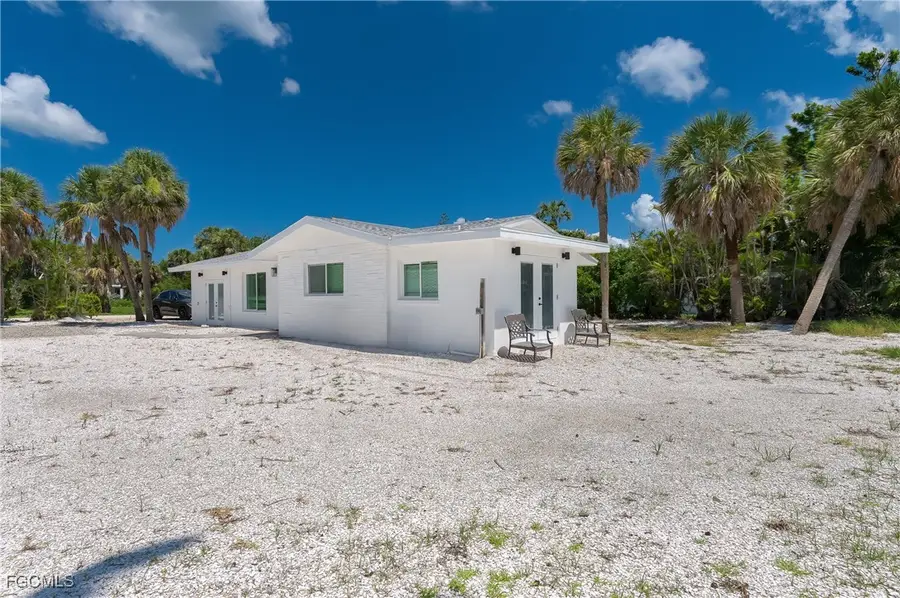 450 Birdsong Place, Sanibel, FL 33957 - Image #3