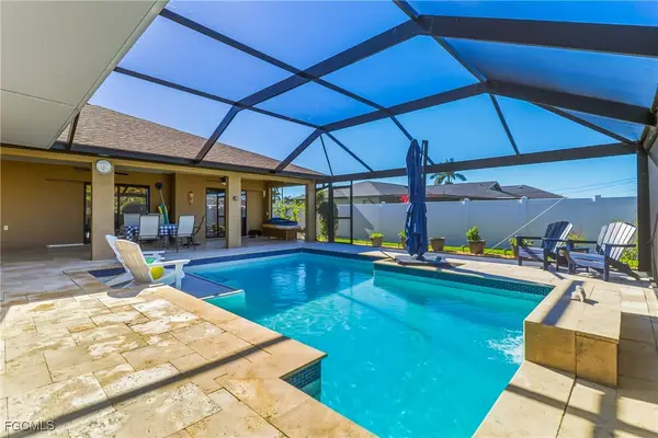 1425 SE 21st Terrace, Cape Coral, FL 33990