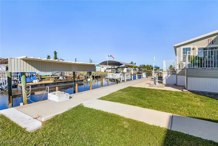 4982 Sandpiper Drive N, Saint James City, FL 33956 - Image #3