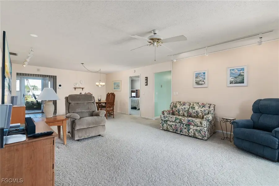 1286 Broadwater Drive, Fort Myers, FL 33919 - Image #3