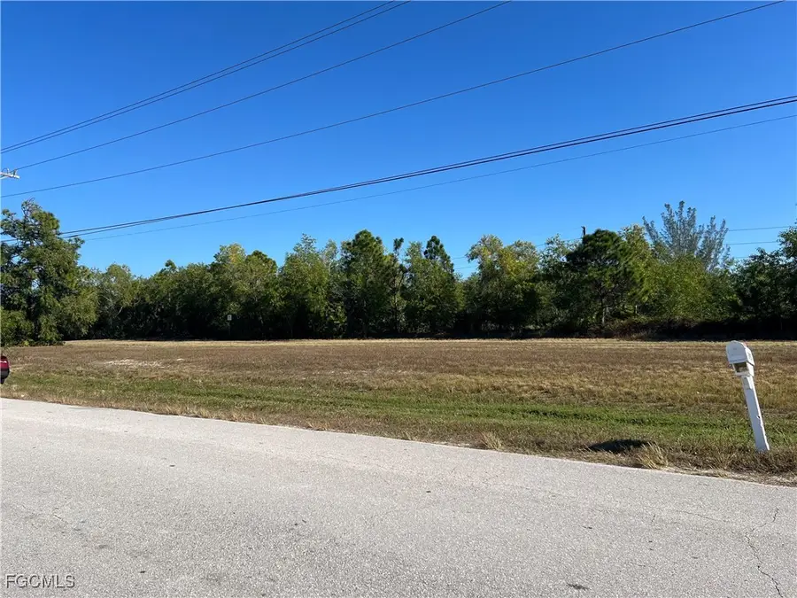 3101 NE 7th Place, Cape Coral, FL 33909 - Image #2