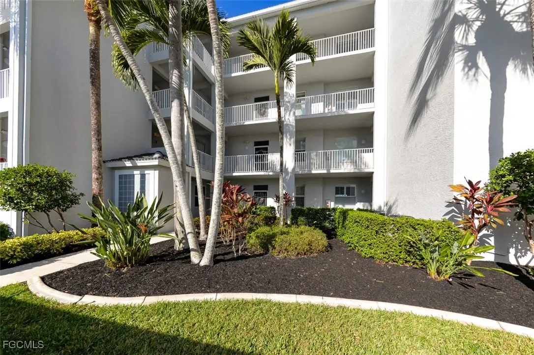 10460 Washingtonia Palm Way N #1313, Fort Myers, FL 33966 - Image #1