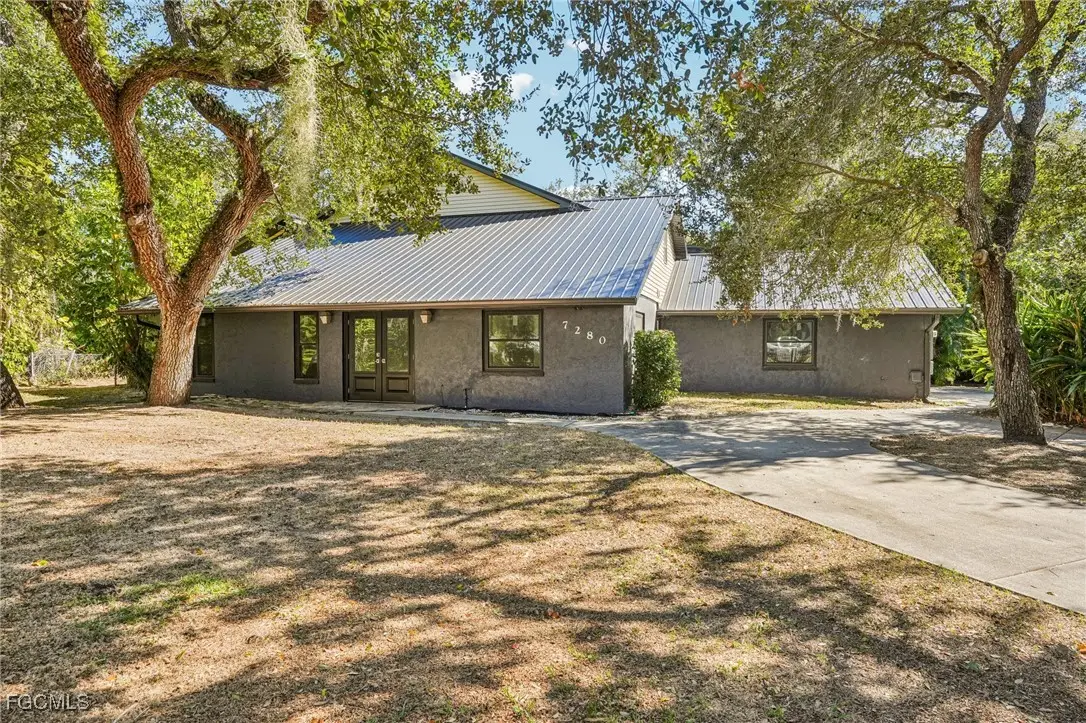 7280 Pelas Circle, North Fort Myers, FL 33917 - #1