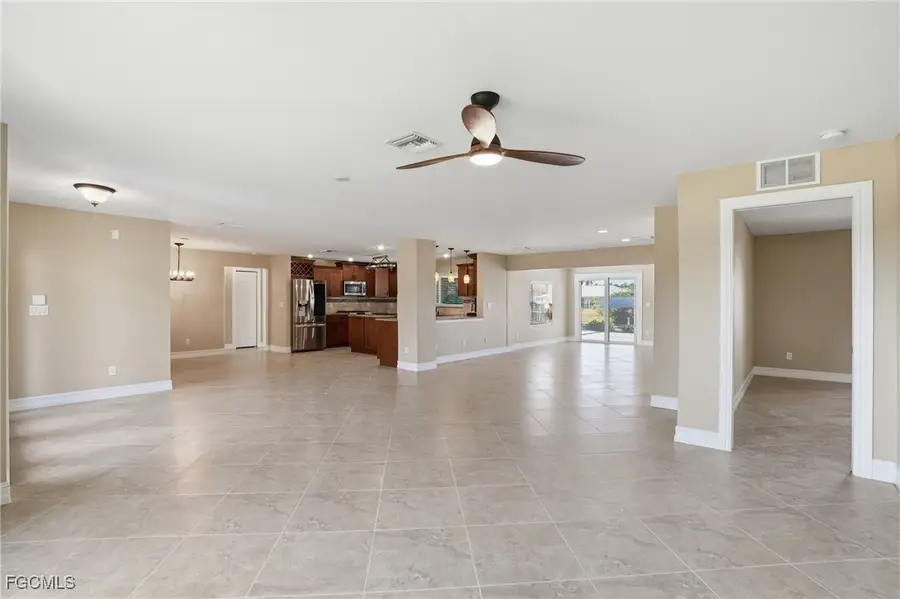 3346 SE 10th Place, Cape Coral, FL 33904 - Image #3