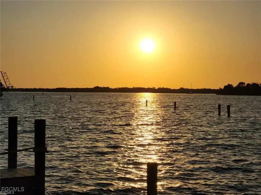 5211 Lake Caloosa Drive, Fort Myers, FL 33905 - #2