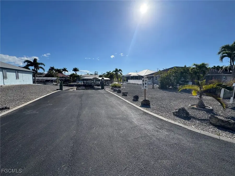 3716 Manatee Drive, Saint James City, FL 33956 - #3