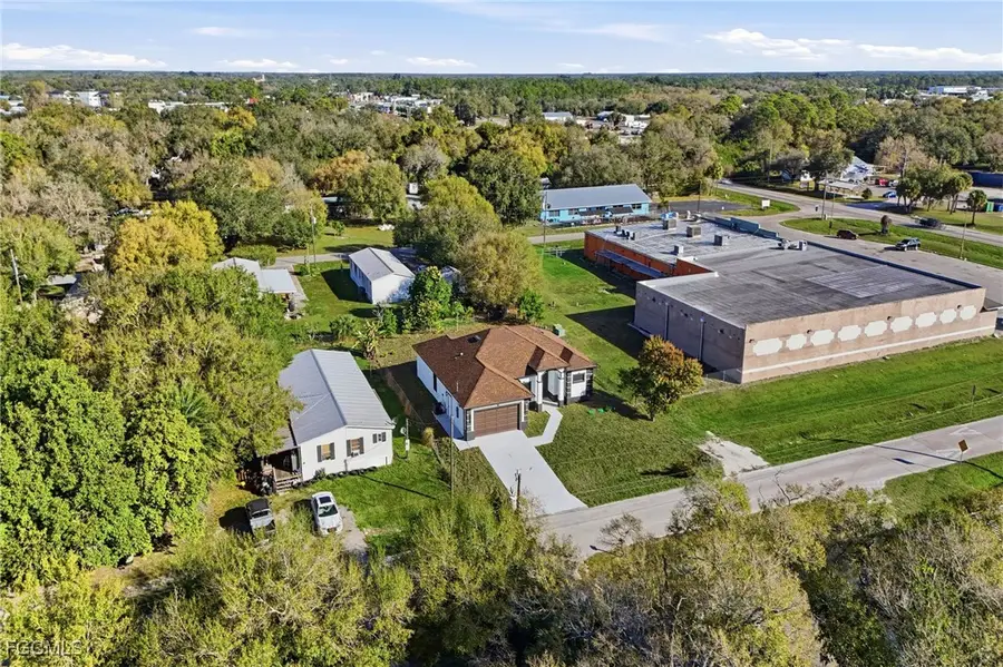 88 Orange Avenue, Labelle, FL 33935 - Image #3