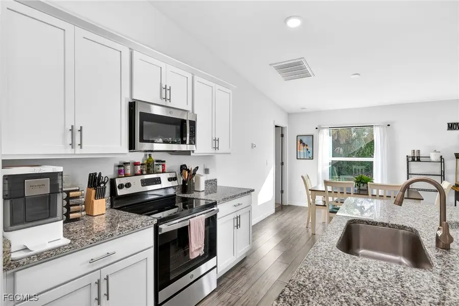 2517 NW 15th Place, Matlacha, FL 33993 - #2