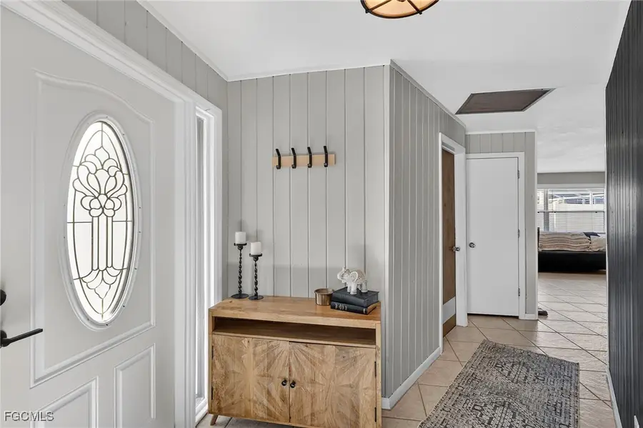 2413 Woodland Circle, Fort Myers, FL 33907 - Image #3