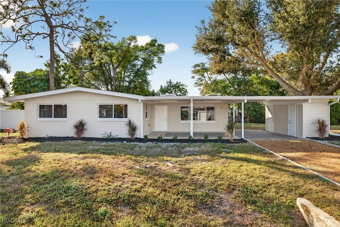 2230 Aldridge Avenue, Fort Myers, FL 33907 - Image #1