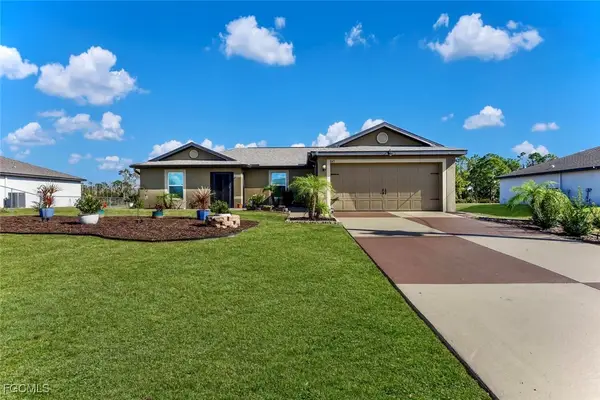 845 Lochman Drive, Fort Myers, FL 33913