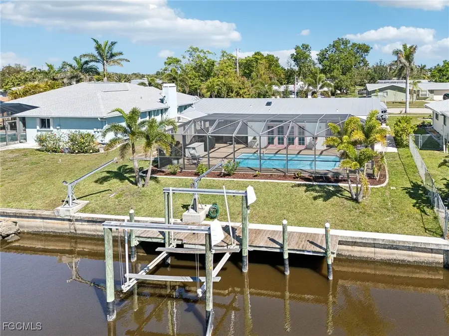 1691 Lakeside Terrace, North Fort Myers, FL 33903 - Image #2