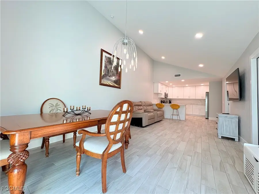 6342 Royal Woods Drive, Fort Myers, FL 33908 - Image #3