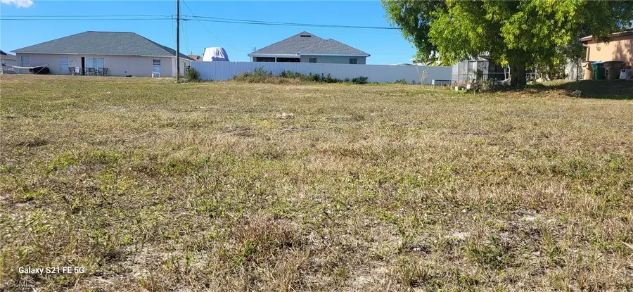 1818 NE 18th Place, Cape Coral, FL 33909 - Image #3