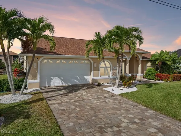 1422 NW 38th Place, Cape Coral, FL 33993