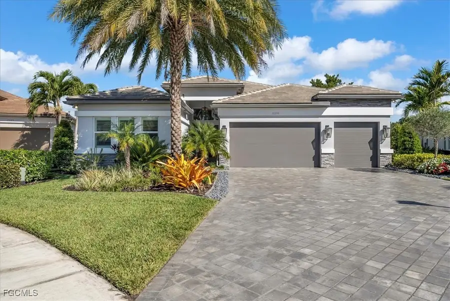11230 Daphne Court, Naples, FL 34120 - Image #2